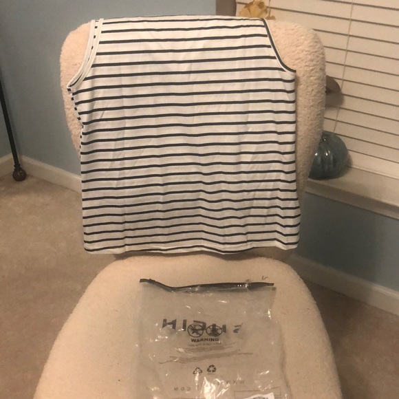 SHEIN Vneck striped frocket - Picture 2 of 2